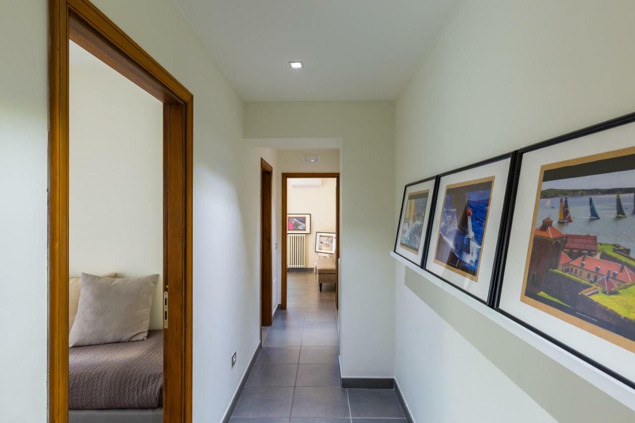 Starhost - Casa Del Capitano Apartman Salerno Kültér fotó