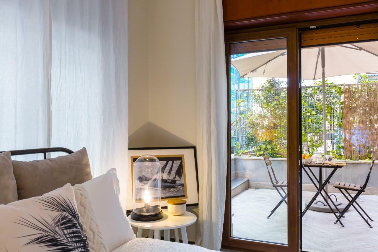 Starhost - Casa Del Capitano Apartman Salerno Kültér fotó